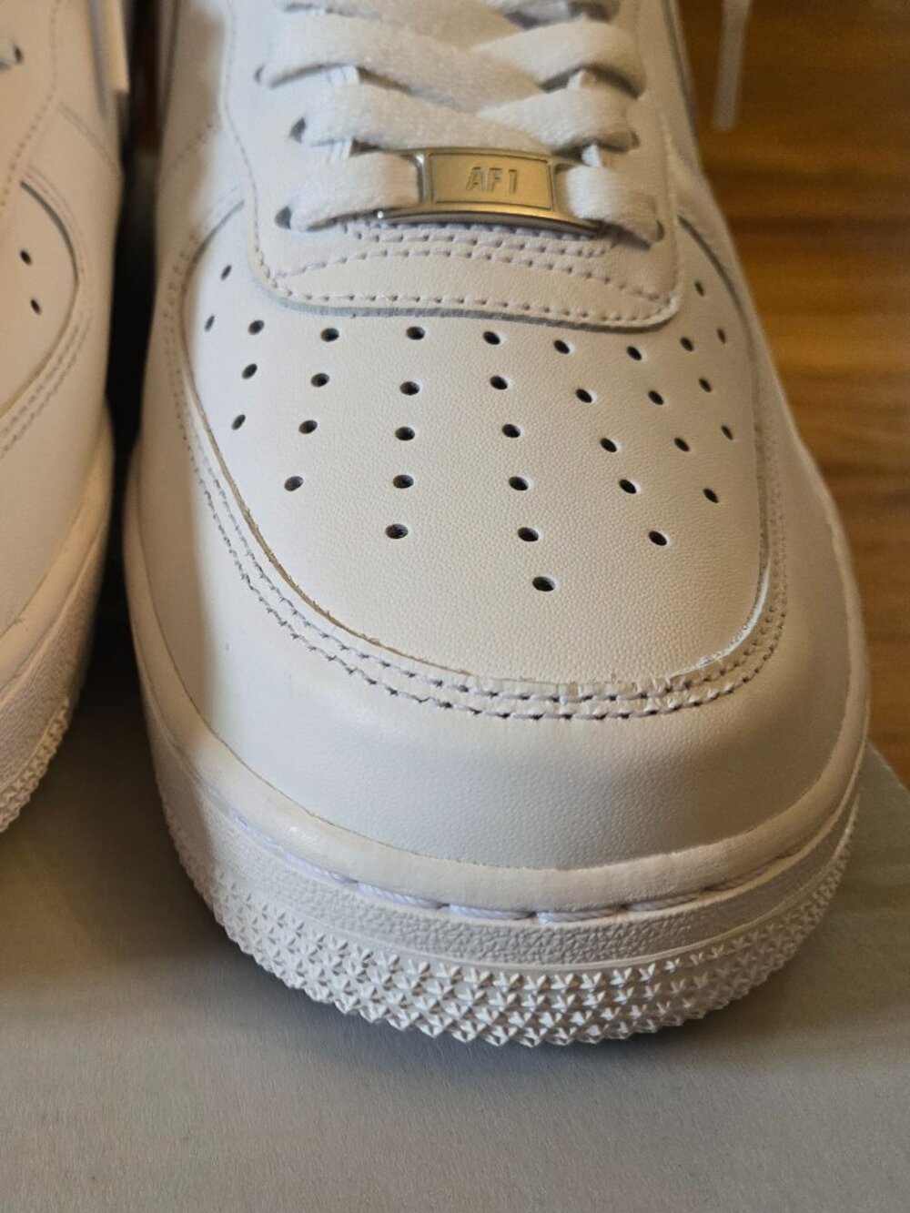 Nike Air Force 1 '07 Triple White | Men's 8.5 | NEW - Picture 11 of 16